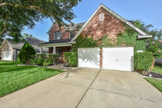 Building Photo - 1211 Deerbrook Dr