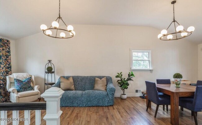 Building Photo - 24 Layton Ave