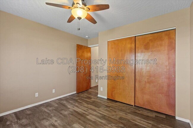 Building Photo - 8920 Torrey Ln