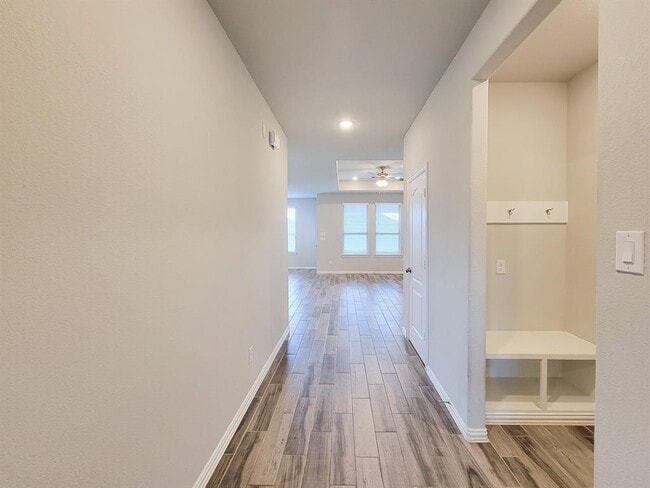 Building Photo - 31419 Horseshoe Meadow Bend Ln
