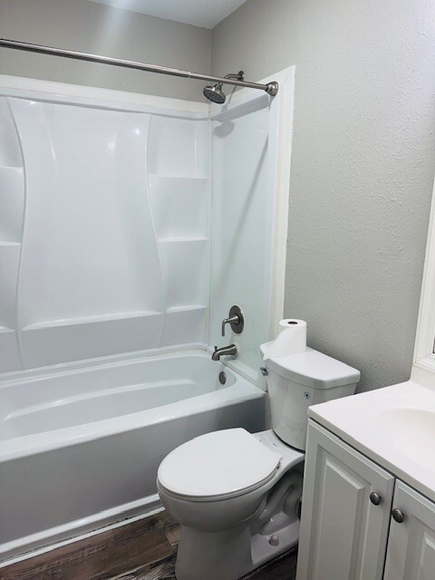 Building Photo - 8403 Battleoak Dr