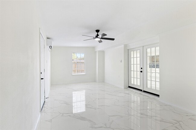 Building Photo - 6814 Loch Langham Dr