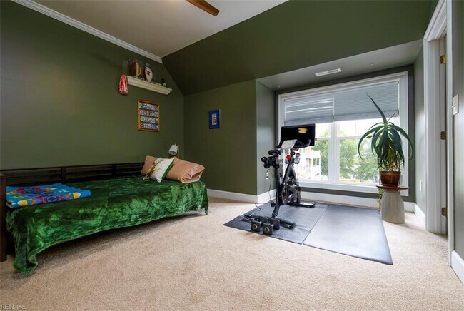 Building Photo - 949 Bolling Ave