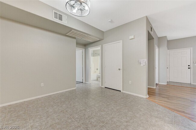 Building Photo - 1401 N Michael Way