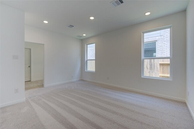 Building Photo - 1047 Blue Stone Dr