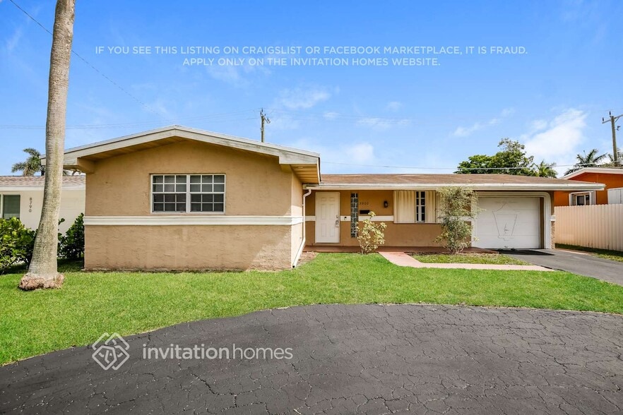 Primary Photo - 8800 NW 11th St