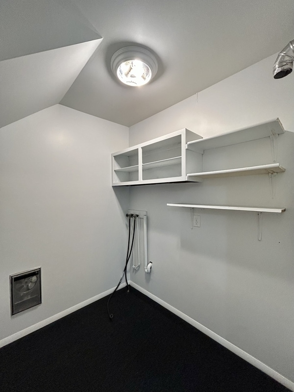 Building Photo - 783 N Macomb St