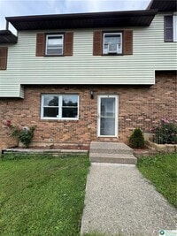 Building Photo - 2617 Arch St SW