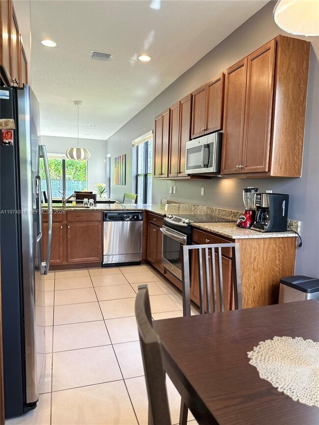 Building Photo - 3278 W 97th Terrace