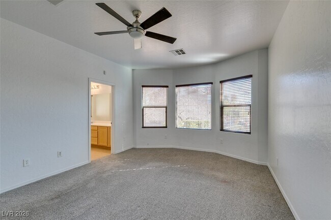 Building Photo - 4013 Gliding Gulls Ave