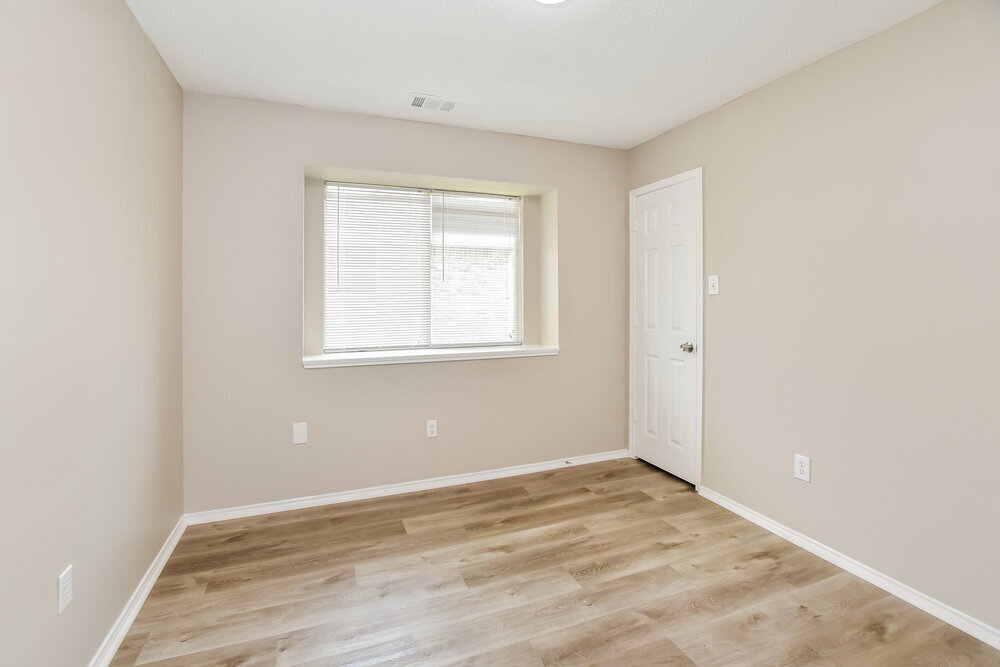 Building Photo - 508 Hampton Ct