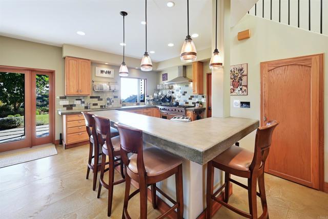 Building Photo - 3811 Hiawatha Way
