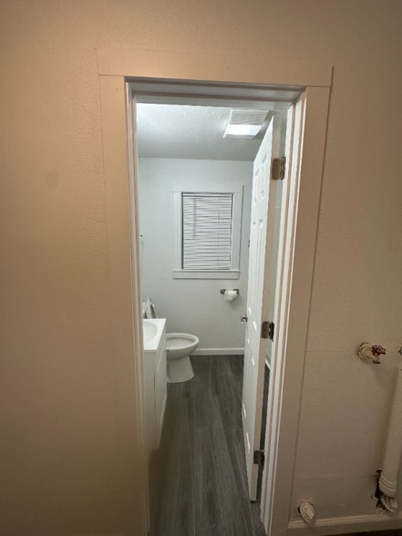 Building Photo - 4975 Breanna Ln NE