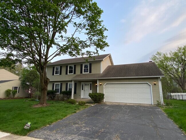 Building Photo - 1332 Culpepper Dr