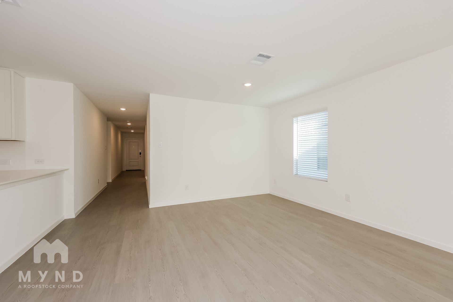 Building Photo - 2708 River Knl Ln