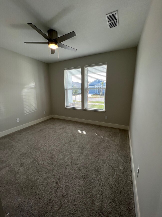 Building Photo - 1096 Harrison Bayou Dr