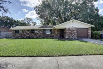 Building Photo - 4150 Lazy Hollow Ln N