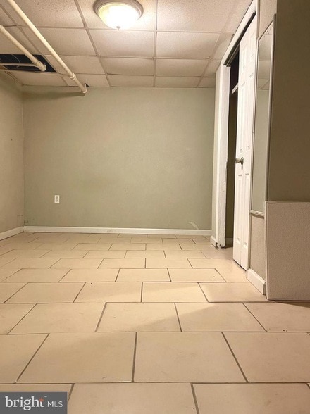 Building Photo - 173 Fountain St