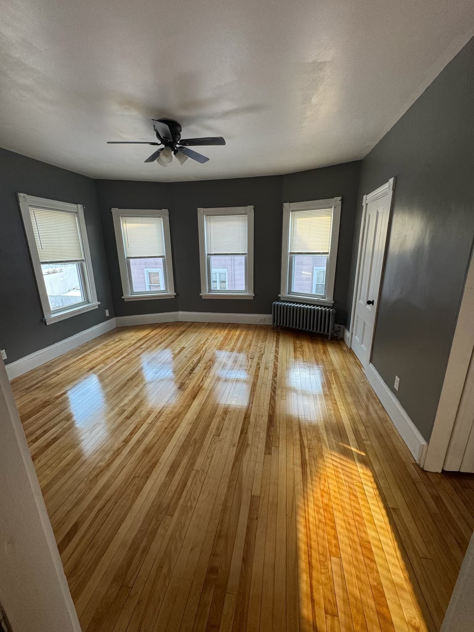 Building Photo - 95 Bradford Ave