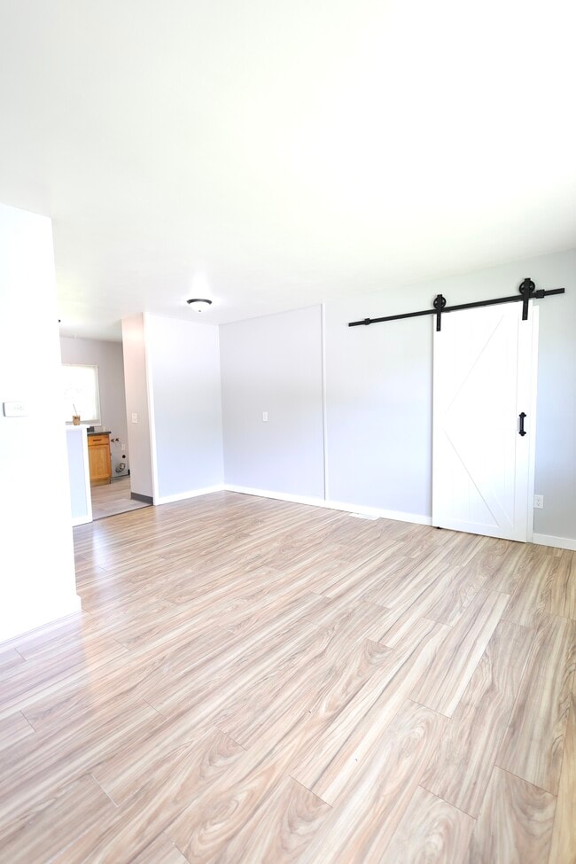 Building Photo - 2851 Fillmore Ln