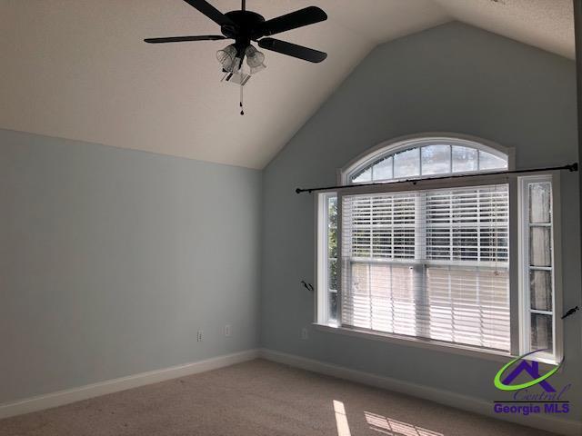 Building Photo - 410 Redding Dr