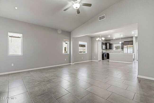 Building Photo - 14817 Tierra Isaiah Ave