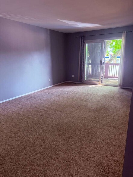 Living Room - 1640 Washtenaw Rd