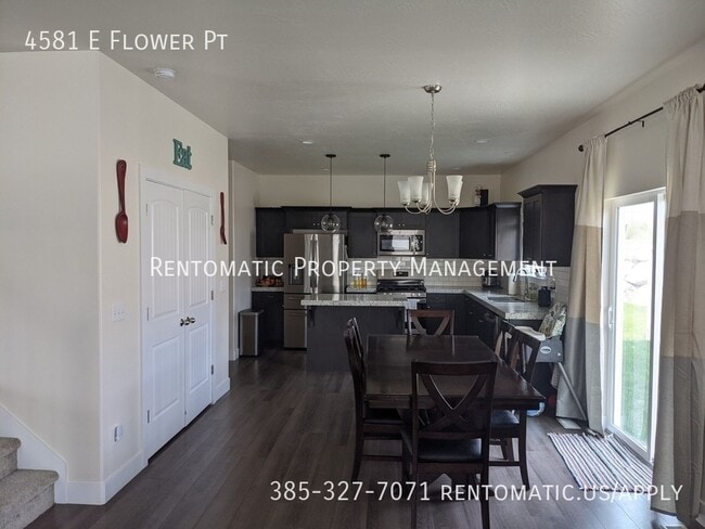 Building Photo - 4581 Flower Point