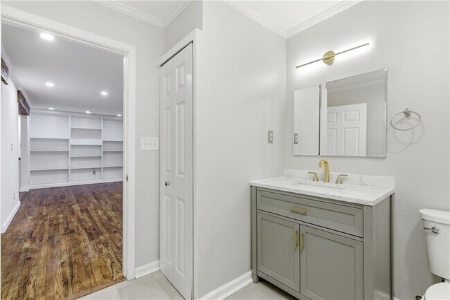 Building Photo - 3143 Claiborne Dr NW
