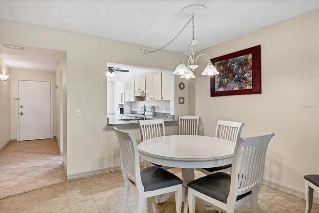 Building Photo - 4483 Longmeadow