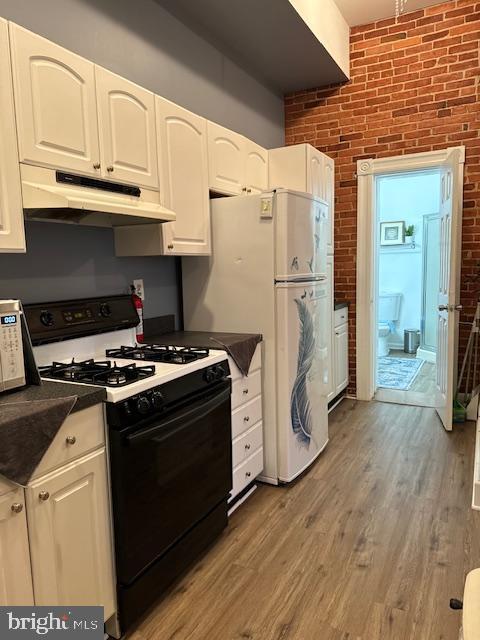 Building Photo - 1110 S Potomac St