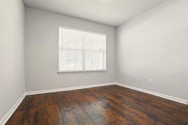 Building Photo - 4006 Enclave Mist Ln