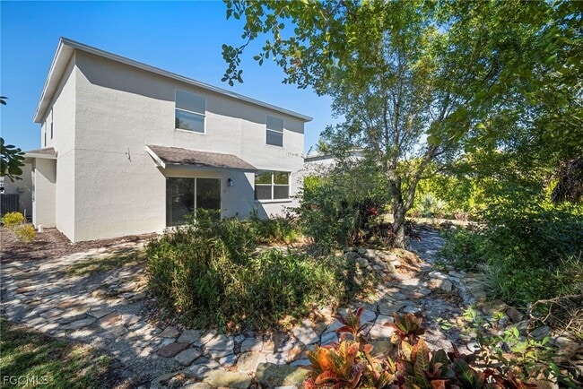 Building Photo - 21768 Brixham Run Loop