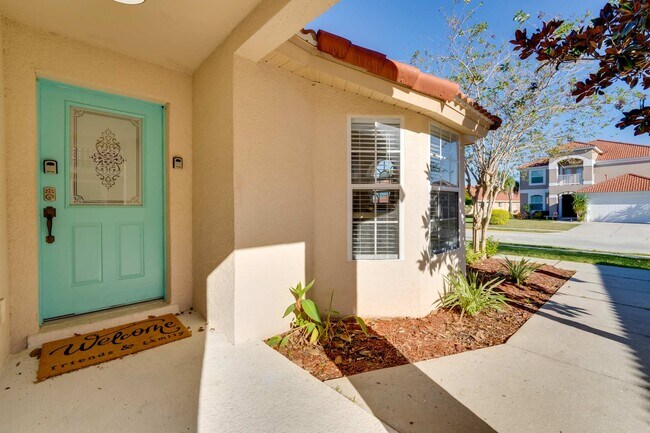 Building Photo - 532 Viola Dr