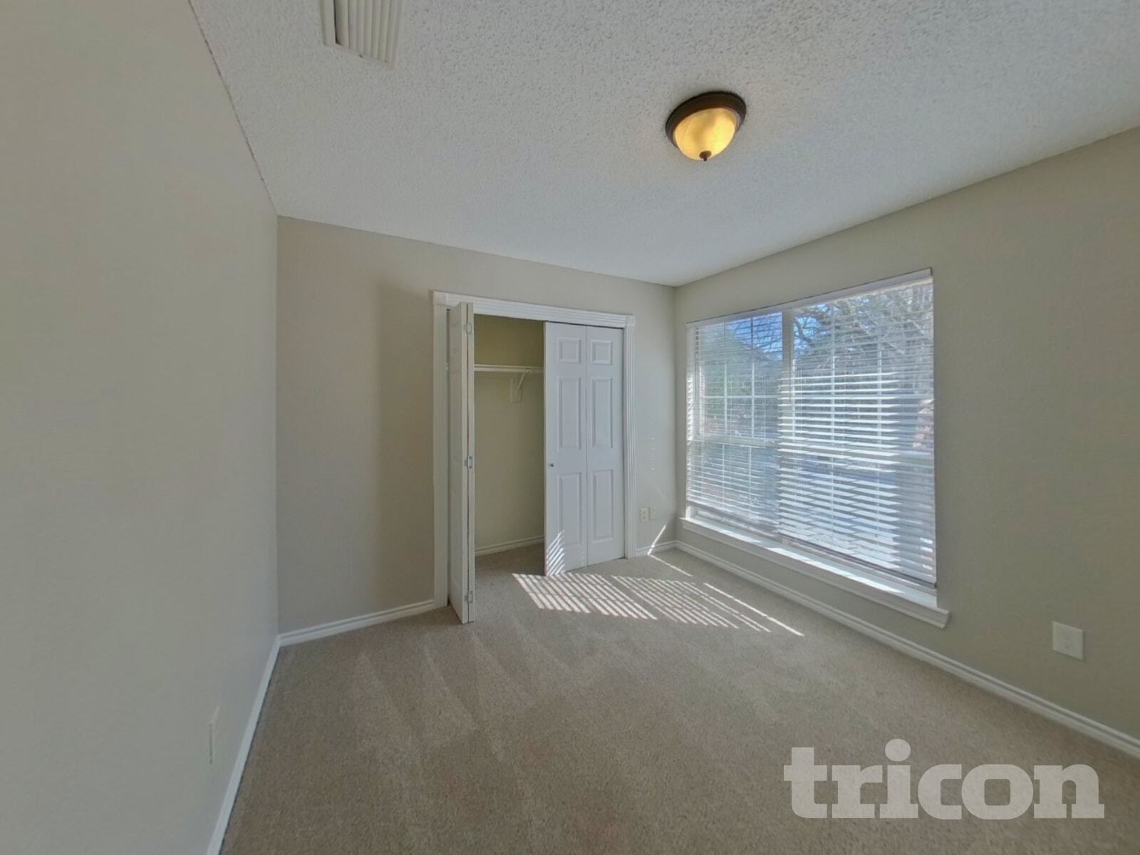 Building Photo - 1417 Baker Dr