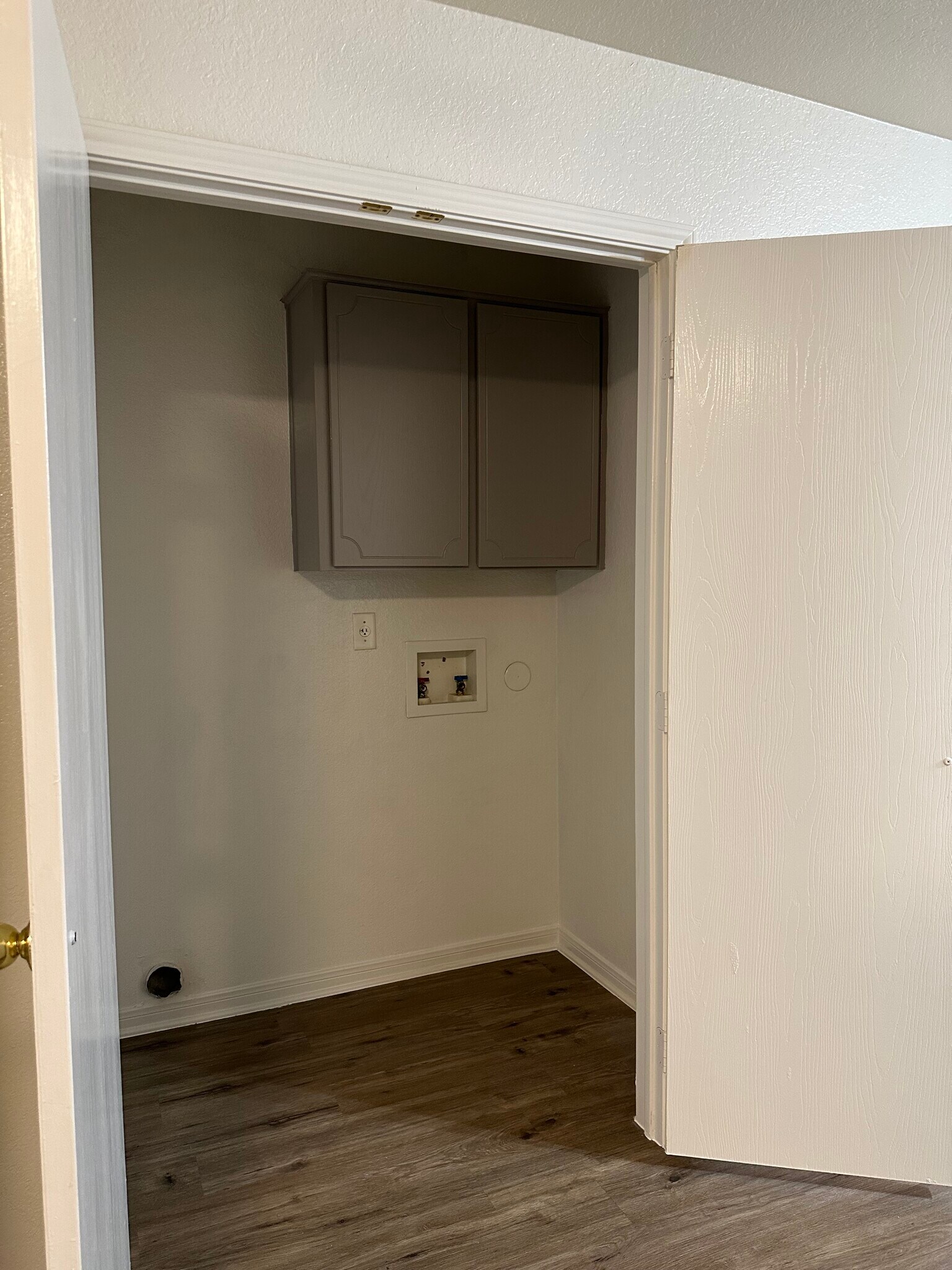 Building Photo - 304 N Ann Blvd