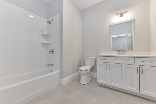 Building Photo - 8 Sanborn St