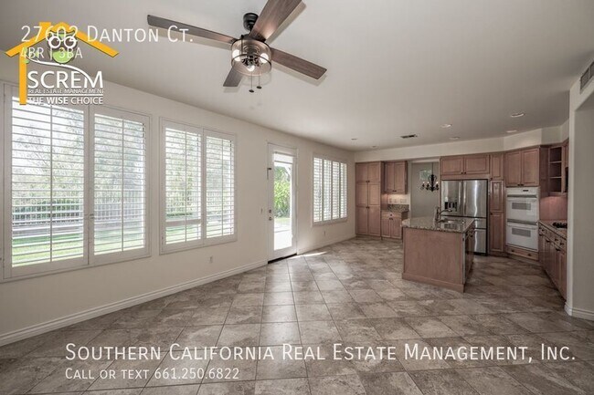 Building Photo - Four Bedroom Home with a View and a Loft i...