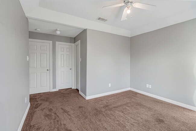 Building Photo - 1802 Eubanks St