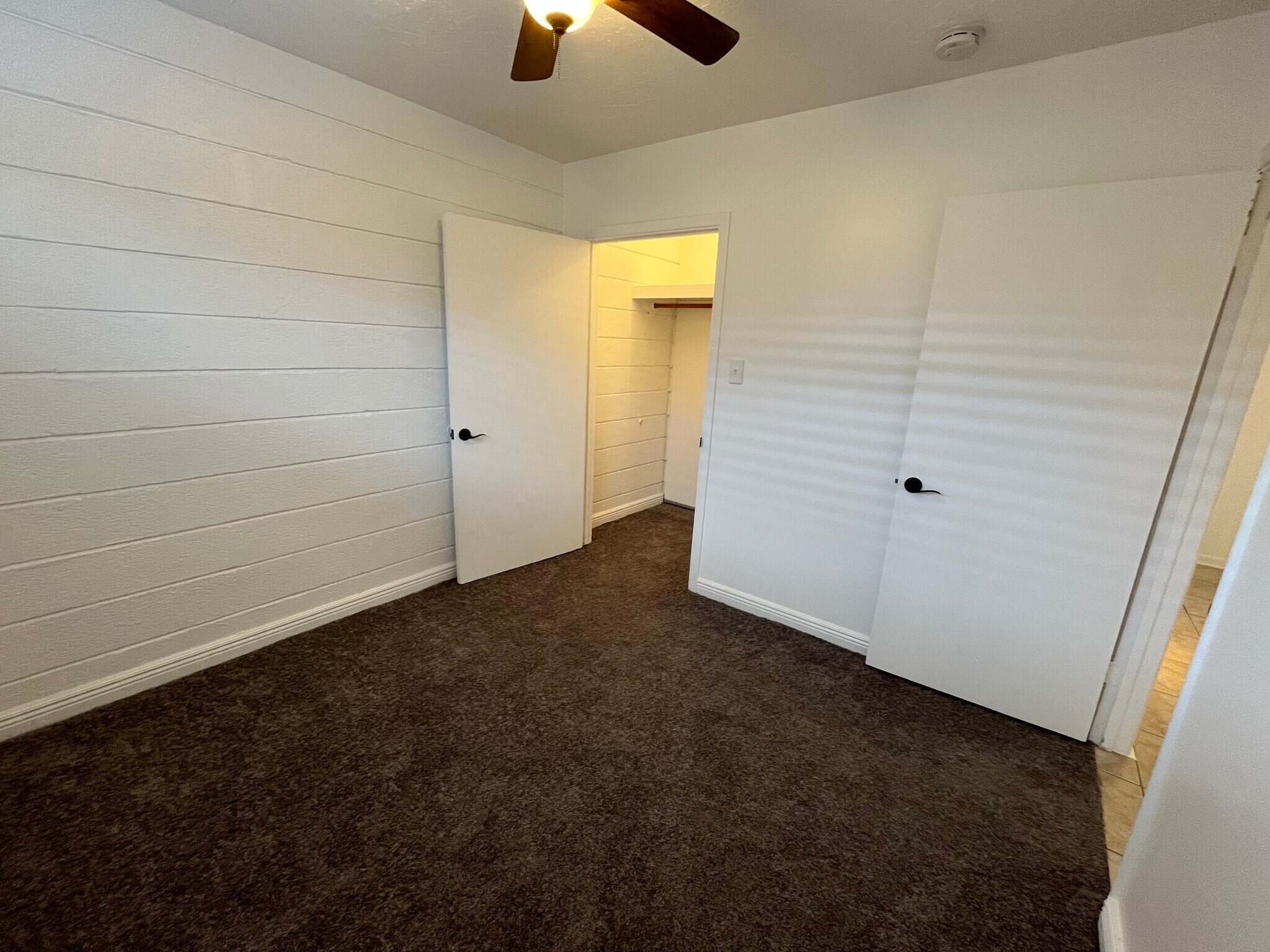 Building Photo - 810 E Redondo Dr