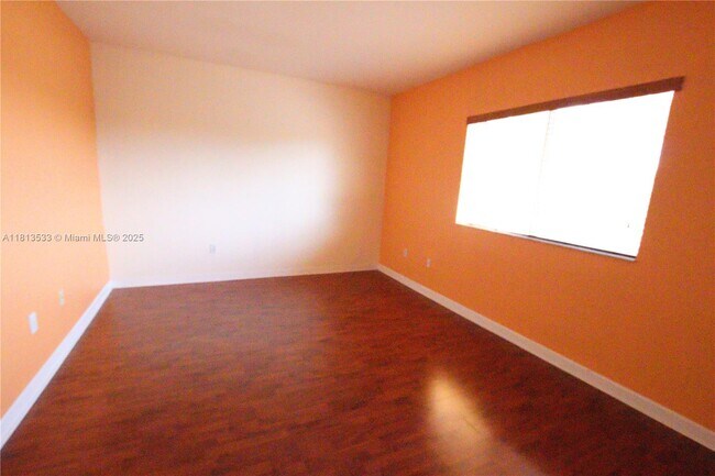 Building Photo - 14758 SW 9th Ln