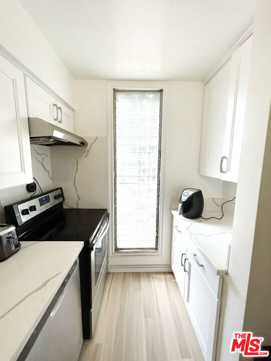Building Photo - 4255 5th St