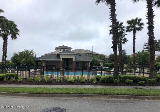 Building Photo - 8087 Summer Cove Ct