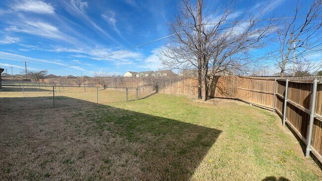 Building Photo - 2111 Bachelor Button Blvd