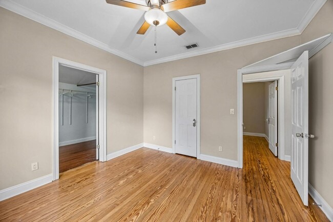 Building Photo - 3643 Herschel St