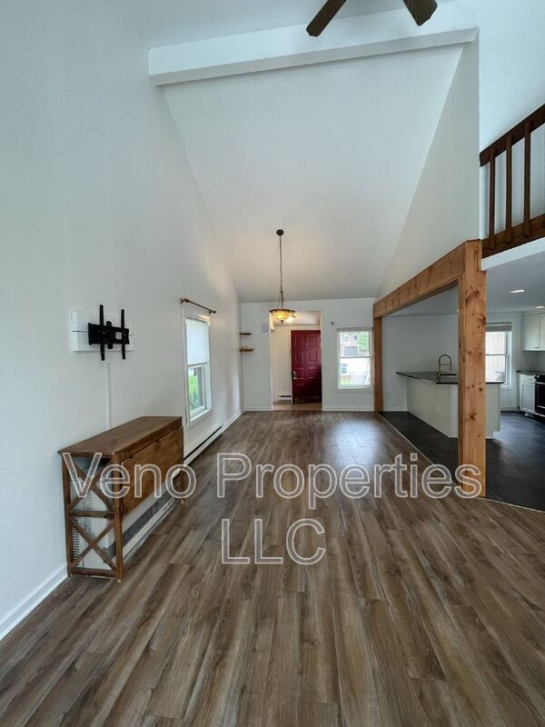 Building Photo - 130 Thimbleberry Rd