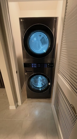 Building Photo - 780 Yukon Ln