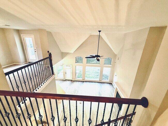 Building Photo - 14131 Sandhill Crane Dr