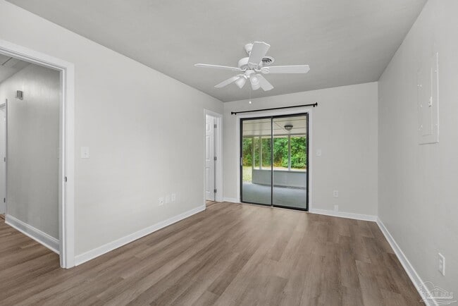 Building Photo - 3760 Bayou Blvd