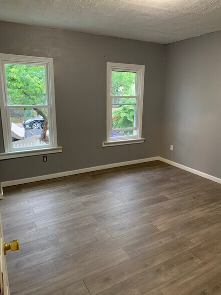 Bedroom #1 - 405 Blatchley Ave